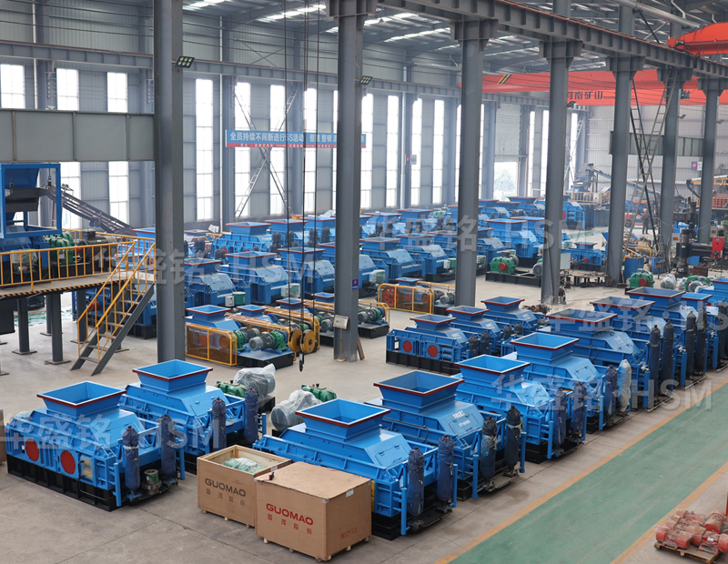 鵝卵石製砂（shā）機用哪款比較好？對輥式（shì）破碎機（jī）多少錢一（yī）台（tái）?