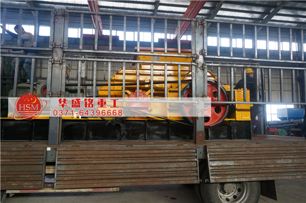 砂石廠對輥破（pò）