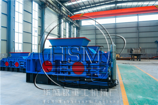 輥式破碎(suì)機