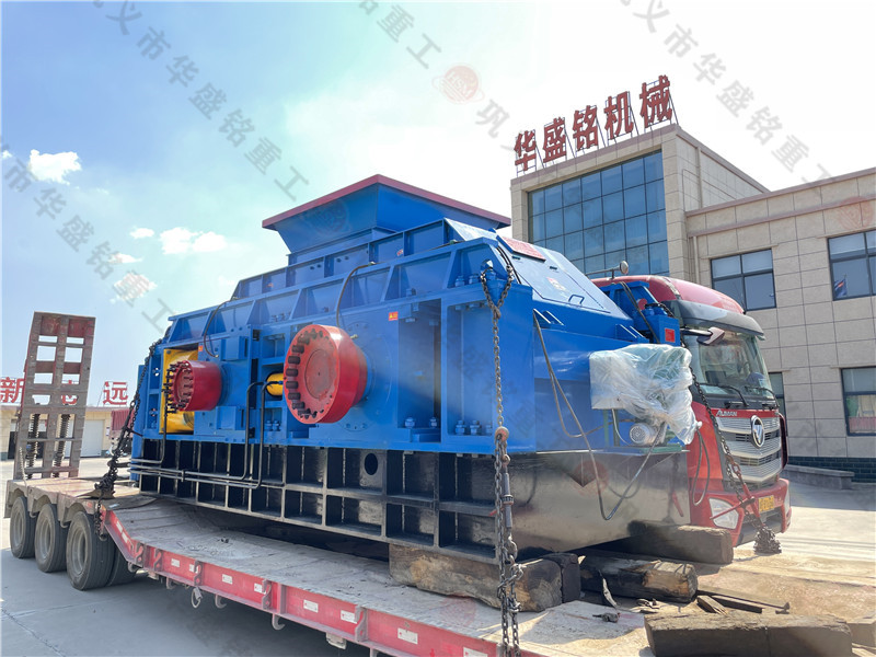 大（dà）型對輥破（pò）碎機生產廠家哪個好