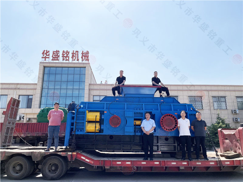 石子如何製砂機（jī） 石製對輥製砂（shā）機好用嗎（ma）