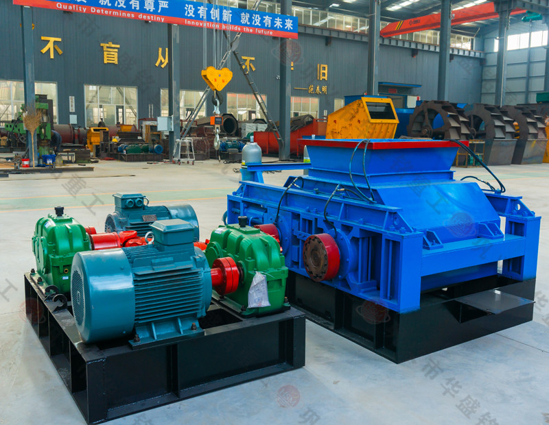 生產沙子的機器有（yǒu）哪些（xiē）？對輥製（zhì）砂機多（duō）少錢一（yī）台？