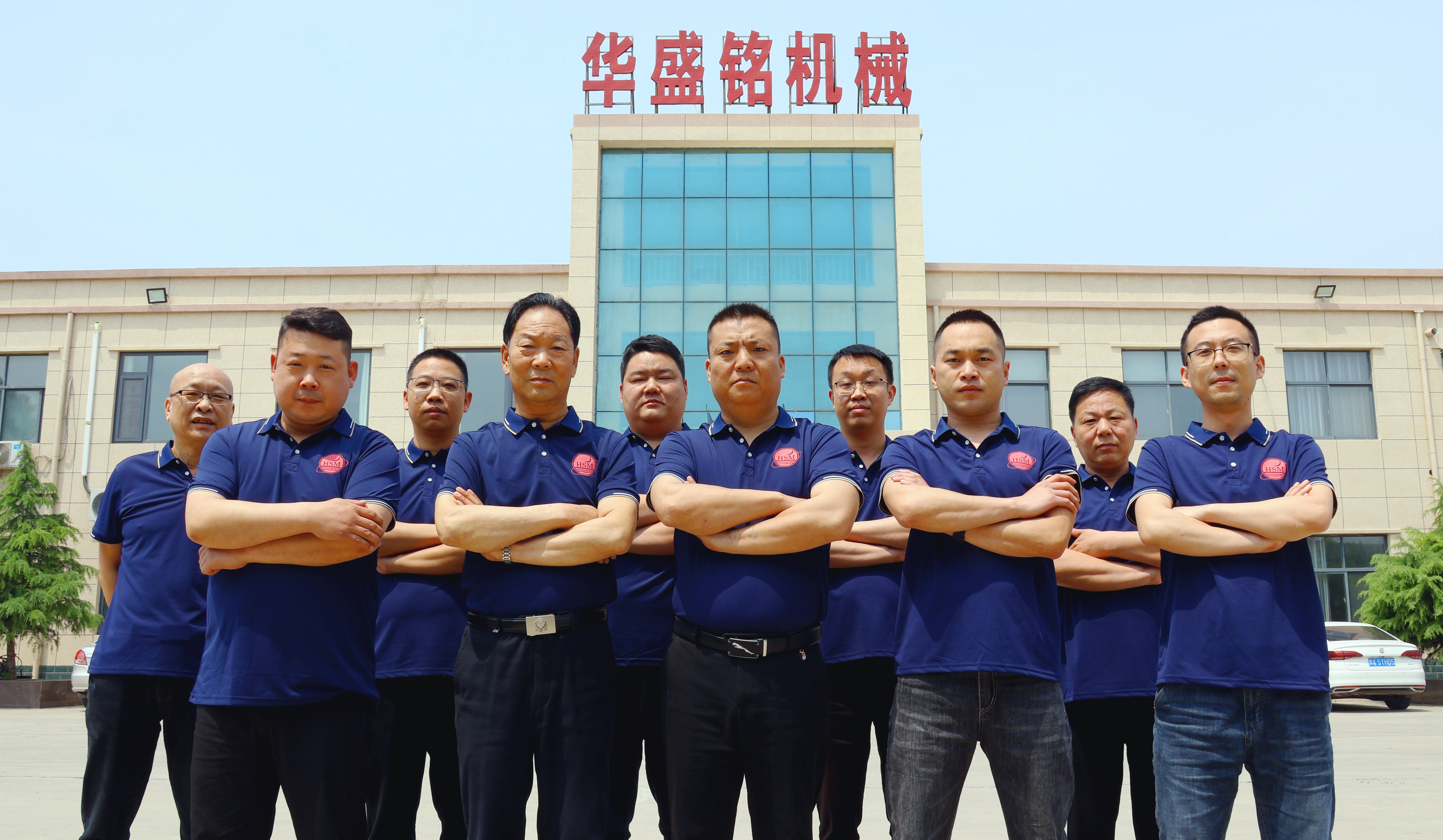 液壓(yā)對輥製砂機廠家 液壓對輥(gǔn)製砂機廠家