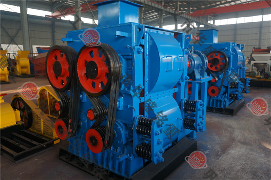 四(sì)輥破(pò)碎機