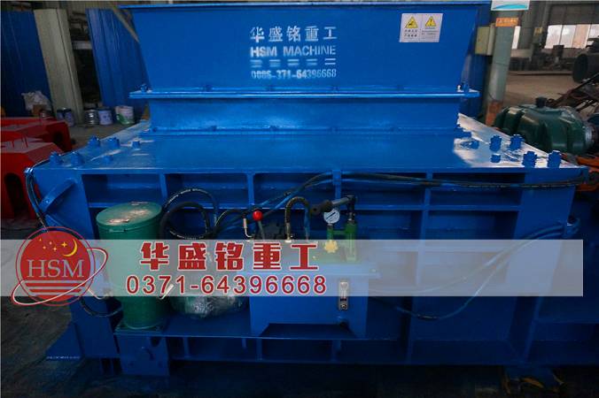 齒爪式（shì）飼料（liào）粉碎機