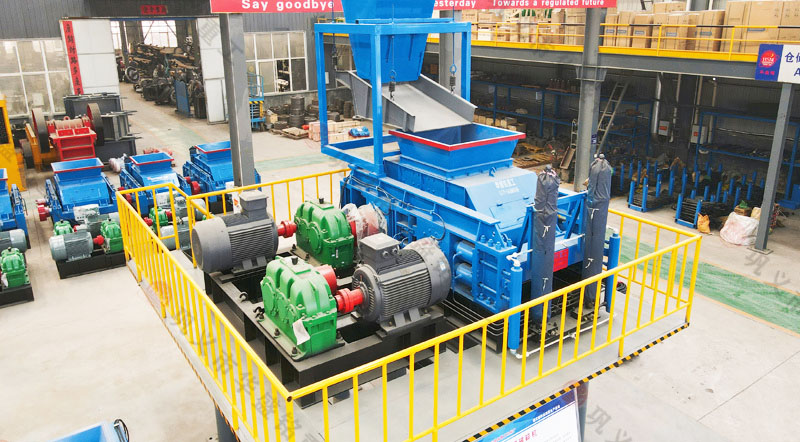 對（duì）輥破碎機